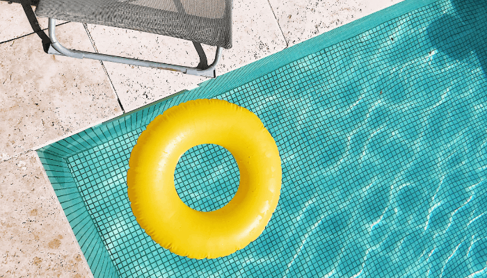 How to Clean a Pool Without Chlorine: All Options Compared