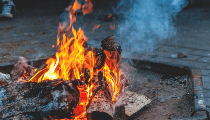 Outdoor Fireplace: Ideas for Cozy Summer Nights