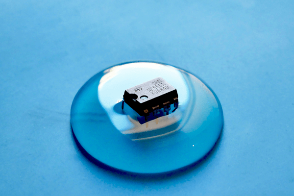 Best Pool Technologies: Smart, Efficient & Low-Maintenance