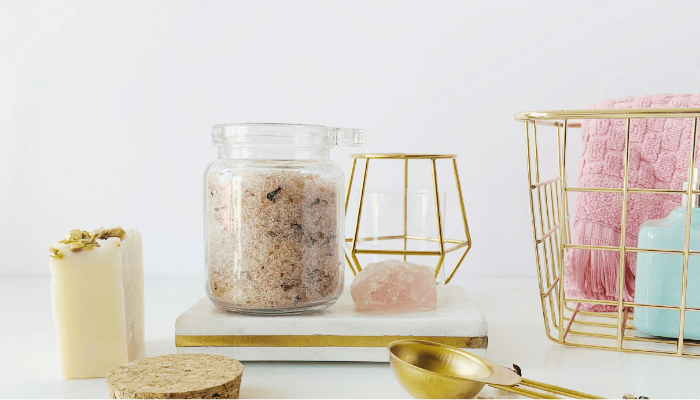 Create a Luxurious Spa at Home – DIY Relaxation & Wellness